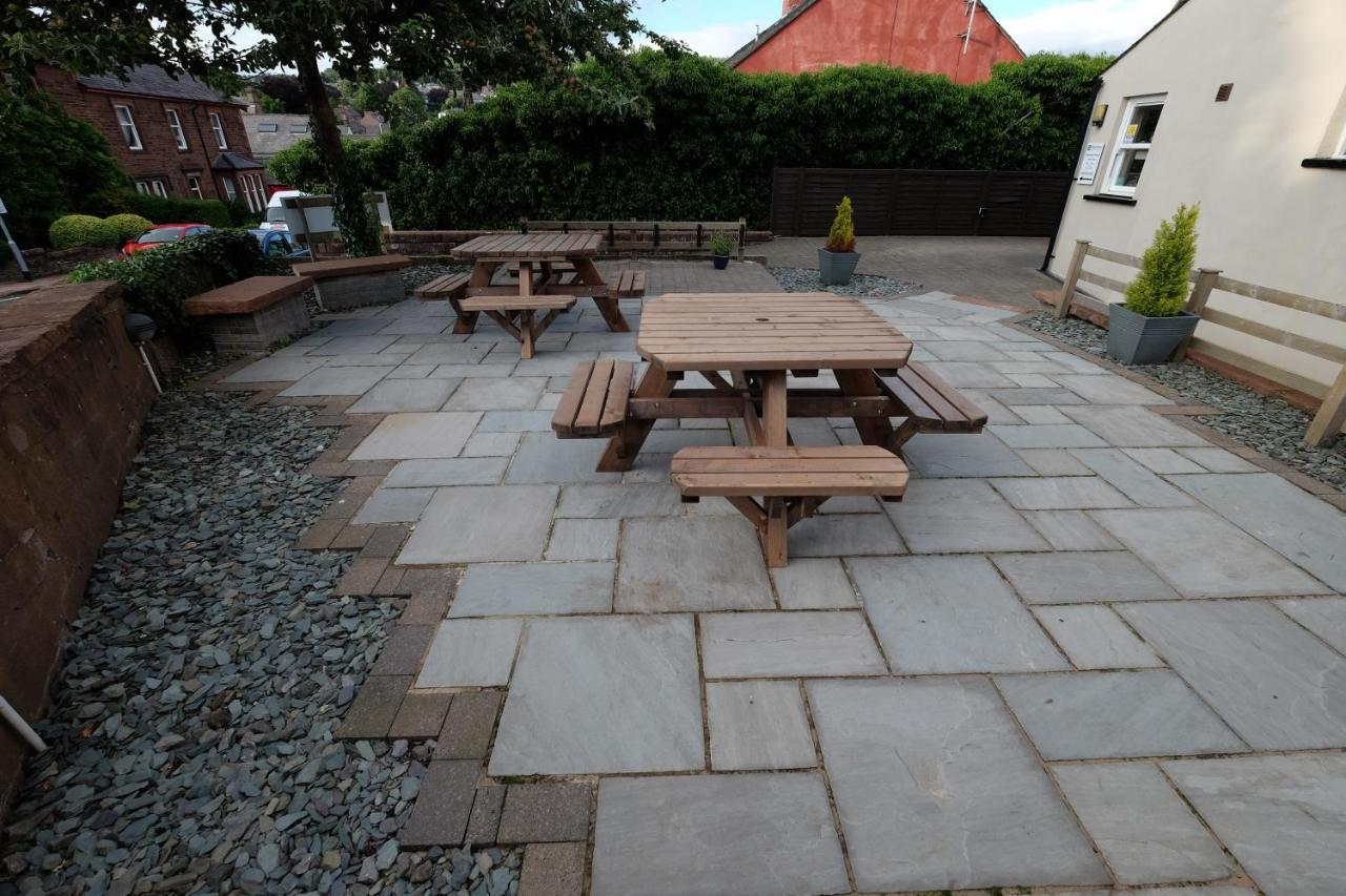 Wayfarers Independent Hostel Penrith Exterior photo
